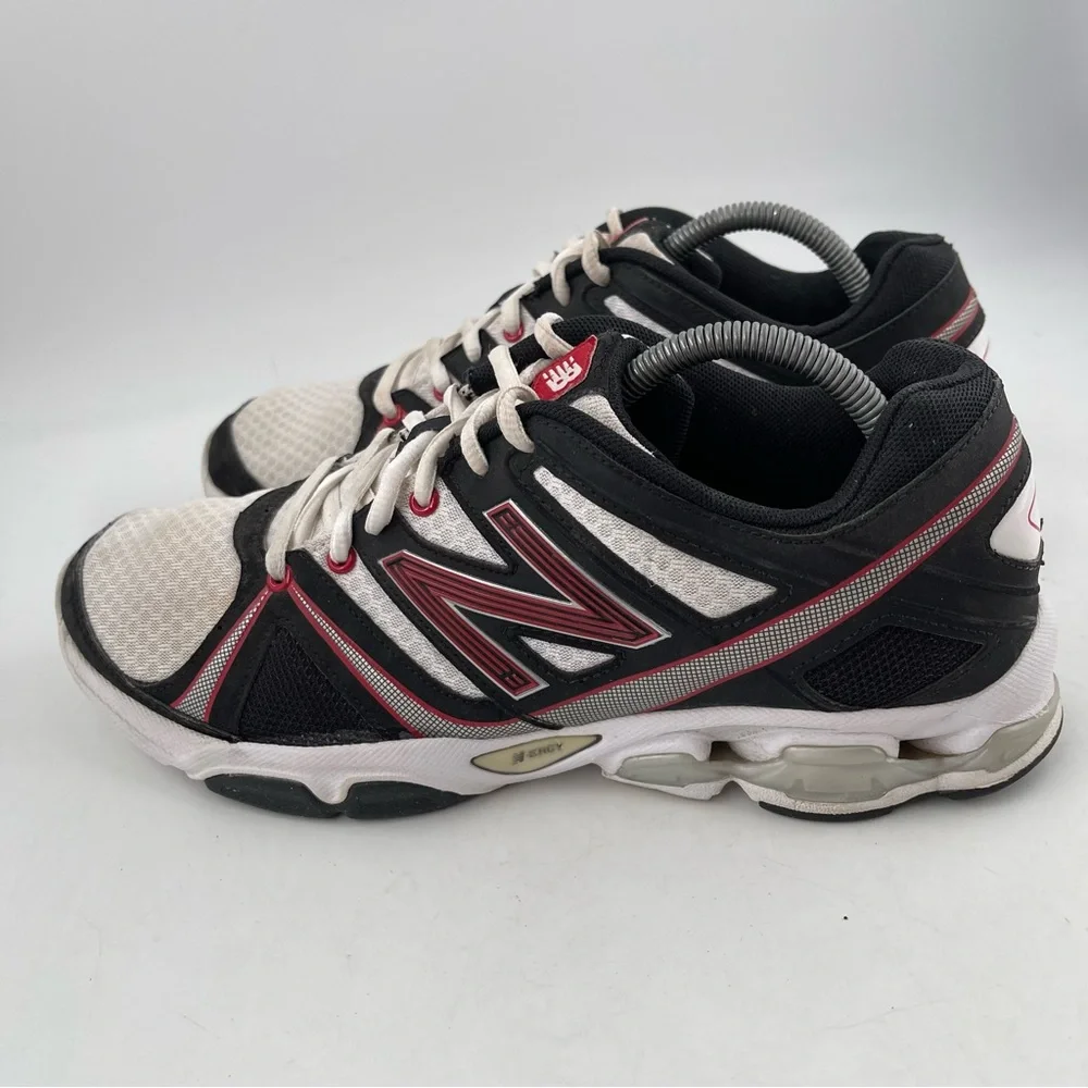 New Balance Men’s 758 Athletic Black White Red Low Top Lace-Up Shoes - Size 9.5